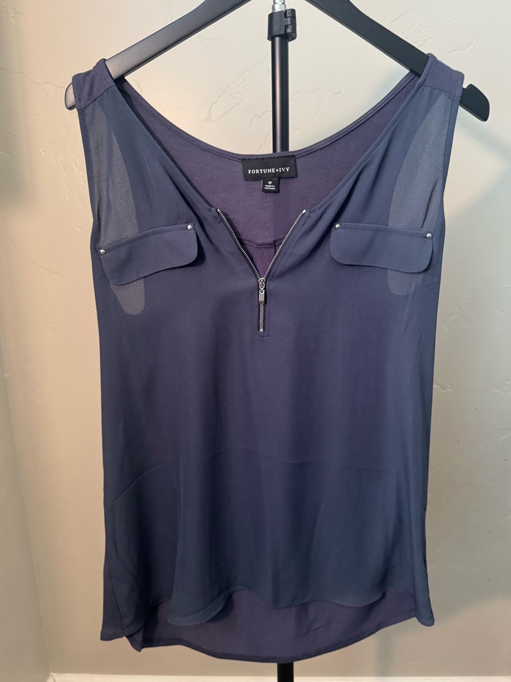 Fortune + Ivy Navy Sleeveless Zip Front Chiffon Blouse Tank Medium